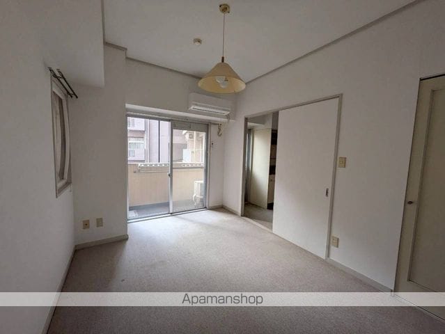 カルチェ大手町の内装写真