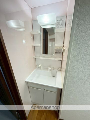 第8年見マンションの内装写真