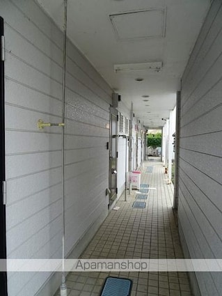 パレス緑ヶ丘[1K/20.25m2]の共用部1