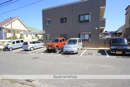 鴨川パークハイツ[3DK/53.46m2]の駐車場