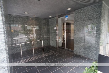 パークキューブ四谷三丁目[1LDK/32.35m2]のエントランス