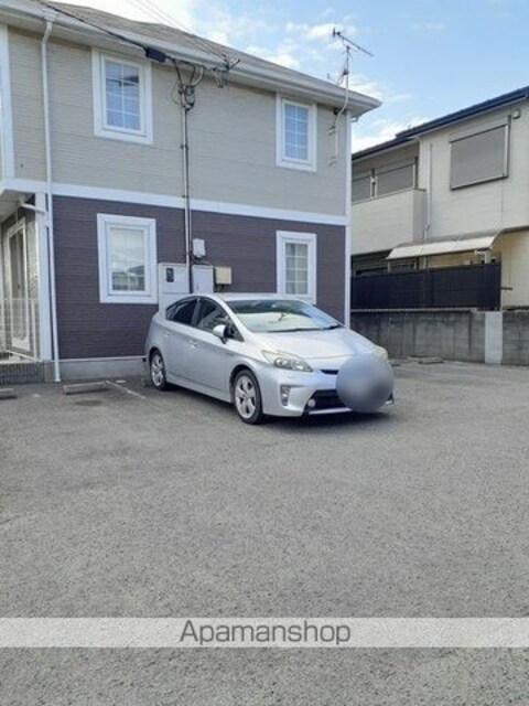 和歌山県和歌山市古屋[3LDK/65.58m2]の駐車場