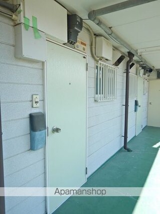 コーポラス阿波[1R/24.72m2]のエントランス3