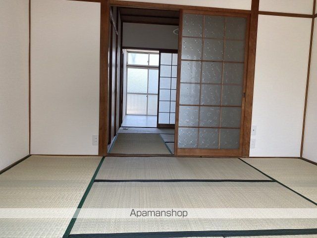 新栄ハイムの内装写真