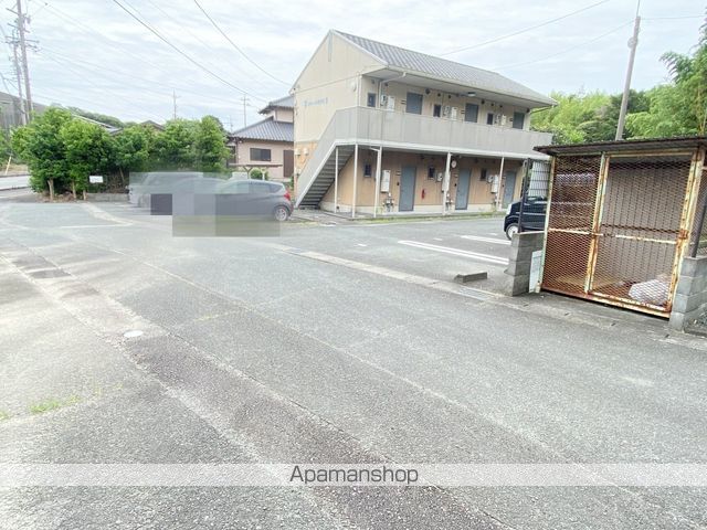 ソレーユながおBの外観写真
