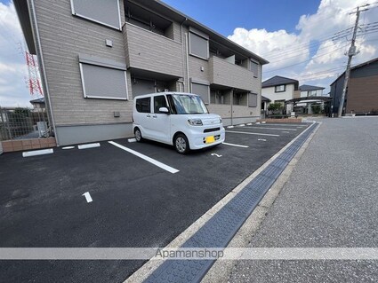 カルム・アヴニール[1LDK/40.99m2]の駐車場