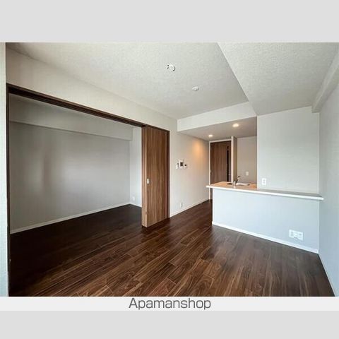 S-RESIDENCE阿波座chiaroの内装写真
