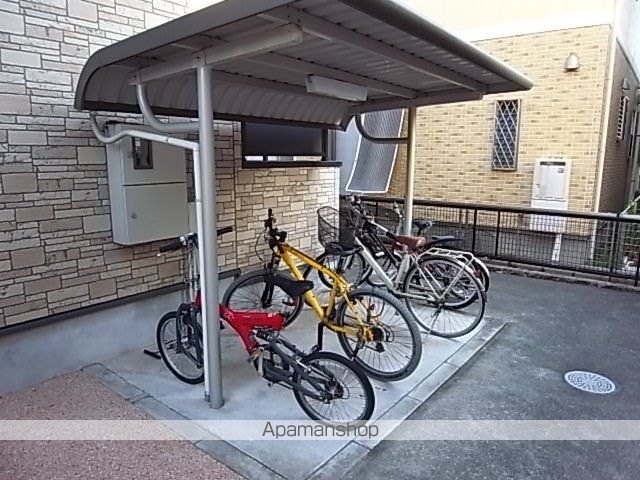 シューネスの外観写真