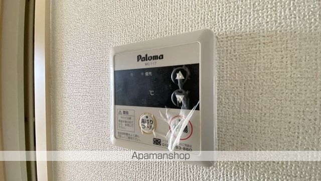 メロウ コートの内装写真