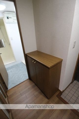 エレガンス中花の内装写真