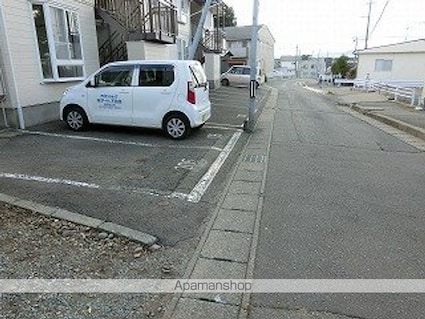 グリーンヒルハイツ[2K/39.74m2]の駐車場