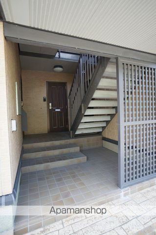 アルモニアIIの玄関写真
