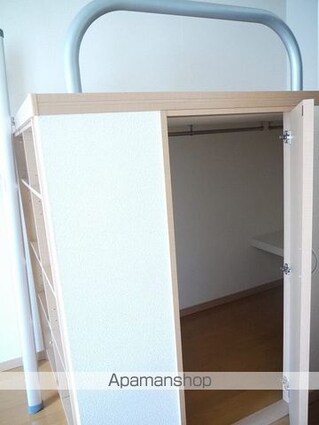 レオパレス隼Ⅳ[1K/20.81m2]の収納