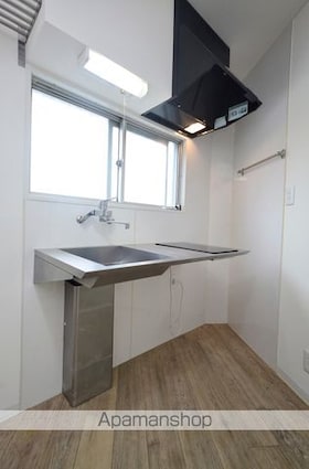 三軒茶屋マンション[1K/28m2]のキッチン