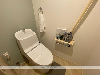 Ｕｒｂａｎ　Ｖｉｓｔａ　中央町[1R/33.48m2]のトイレ