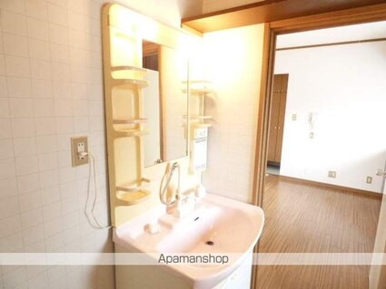 旭ルーミー天童南８号館[2DK/42.64m2]の洗面所