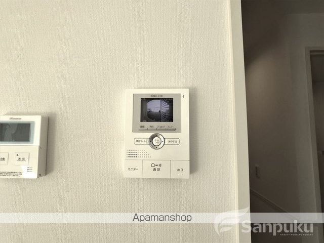エントピアIIの内装写真