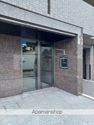 ルーブル聖蹟桜ヶ丘[1K/26.1m2]のエントランス2