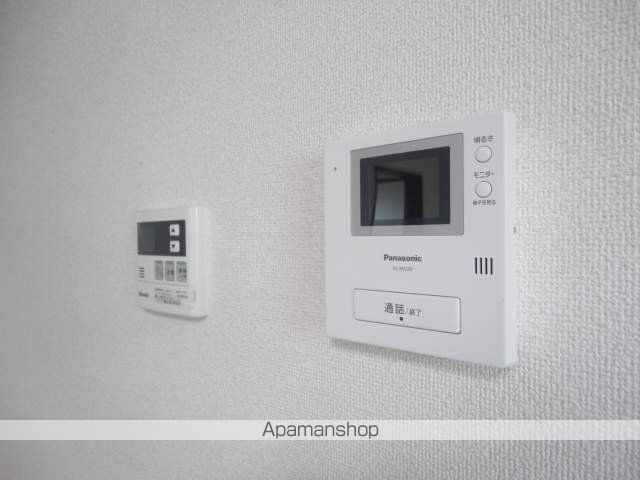フォワード連坊の内装写真