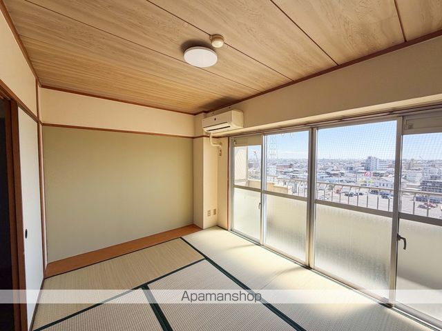ハイタウンみずほIIIの内装写真