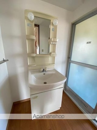 香川県高松市塩上町３丁目[3DK/58.5m2]の洗面所