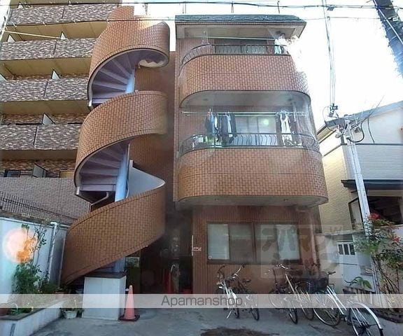 西田マンションの外観写真