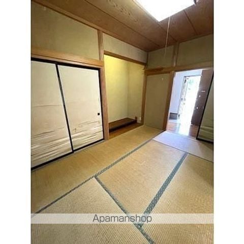 浜松市浜名区 2階建 築32年の内装写真