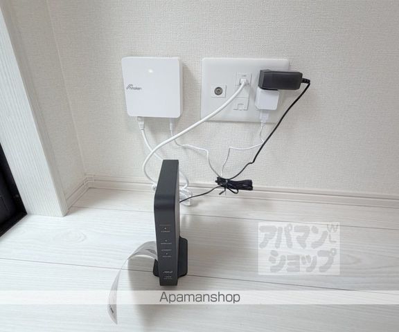 ハーモニーテラス深草キトロ町の内装写真