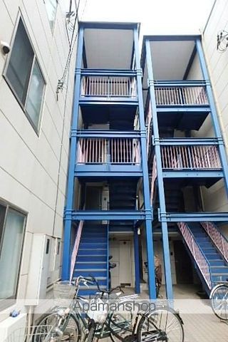 アクティー北浦和の玄関写真