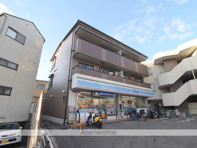 マンション奥野の外観写真