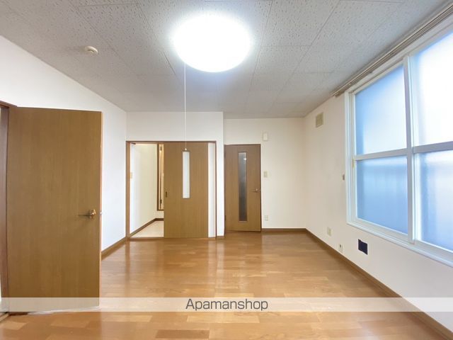 コーポフラワーの内装写真