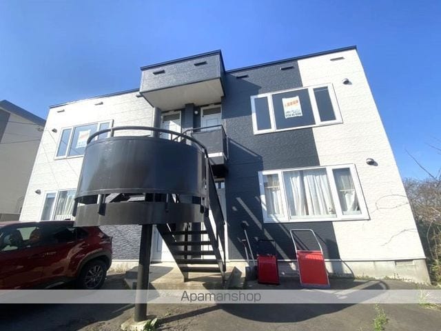 シルバーヒルズの外観写真