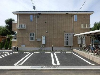 プロヴァンス[1LDK/42.37m2]の駐車場1