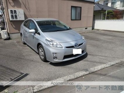 フレグランス大内[2LDK/57.8m2]の駐車場