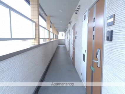 メゾンエスポワール堤町[1K/22.16m2]の共用部2