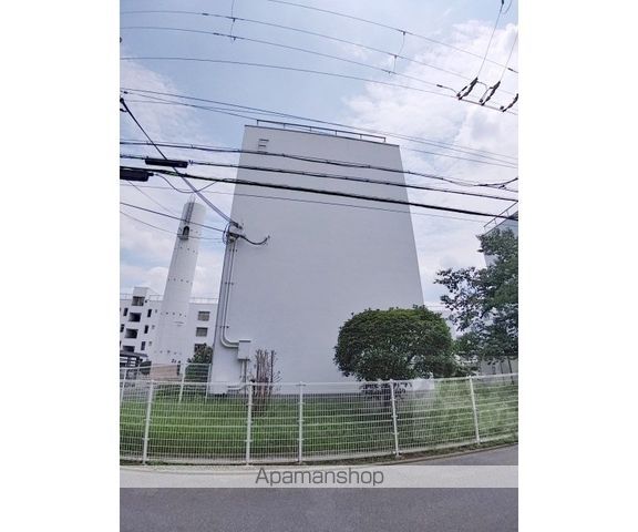 西浦勤労者住宅E棟の外観写真
