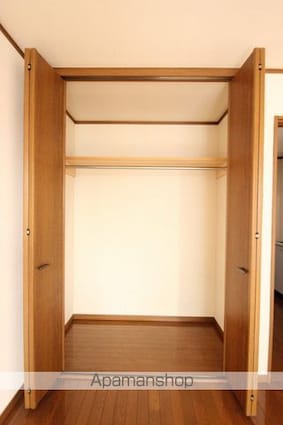 レインボーハイツ[1DK/31m2]の収納