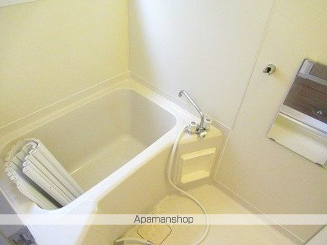 プレザントハウスMIIの内装写真