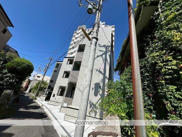 ハーモニーテラス中川東の外観写真