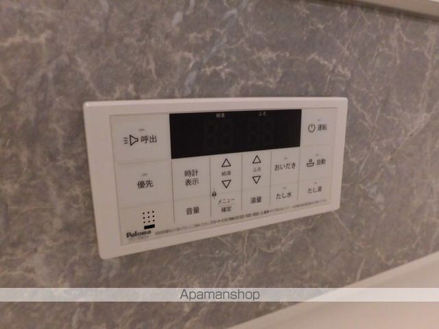 サン ベルナールの内装写真