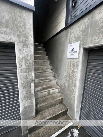 プラザインN14・A棟の玄関写真