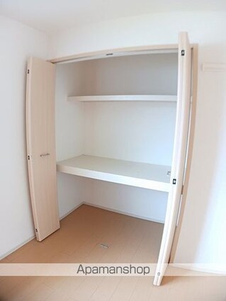 ビューティー・オアシス　Ⅱ[2LDK/57.86m2]の収納