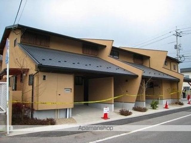 BREEZE COURT 参番館 A棟の外観写真