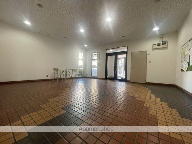 ハイツマイヤアタの玄関写真