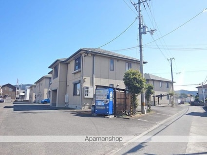 シャーメゾン　ラヴィ　Ｅ棟[3DK/54.07m2]の駐車場3