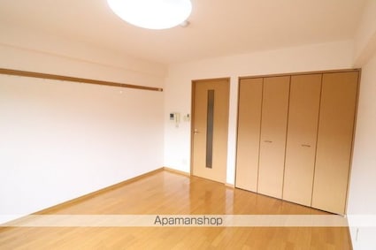 ラ・プティット・ファデット[1K/30.96m2]のリビング・居間