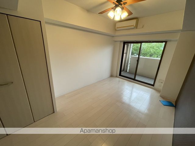 LUXE新大阪SOUTHの内装写真