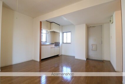 弥生ビル[2DK/44.71m2]のリビング・居間