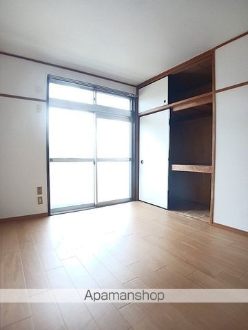 レピュートおんつかの内装写真