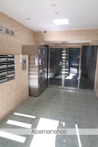 プレステージ高間.の玄関写真